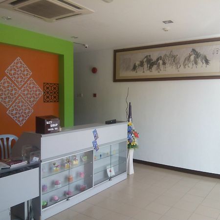 Fresh Hotel Ipoh Bagian luar foto